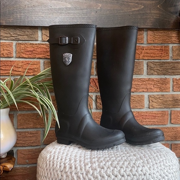 ☔ BRAND NEW KAMIK Rain Boots - Picture 1 of 5